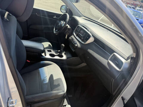 2016 Kia Sorento LX
