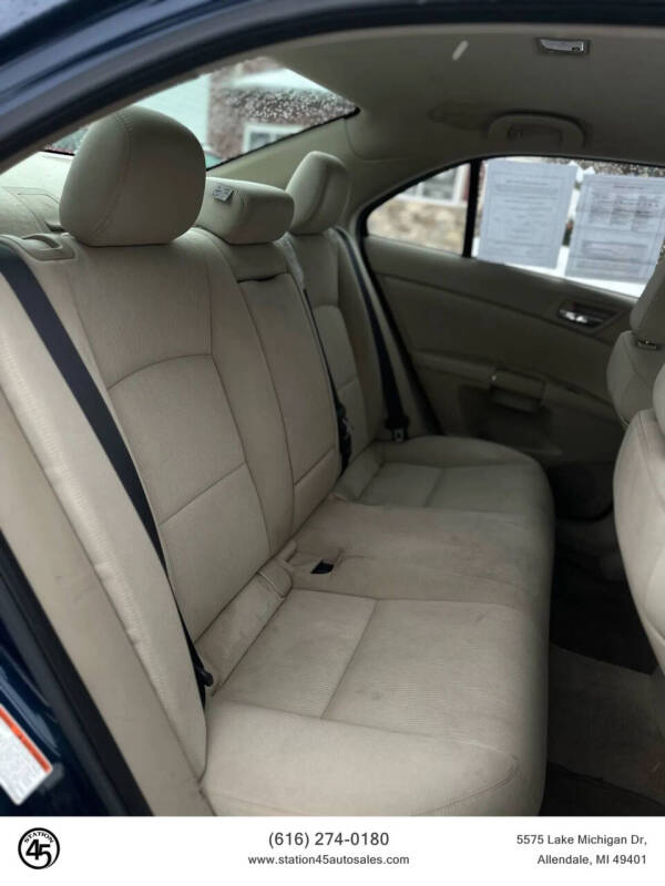 2011 Suzuki Kizashi SE