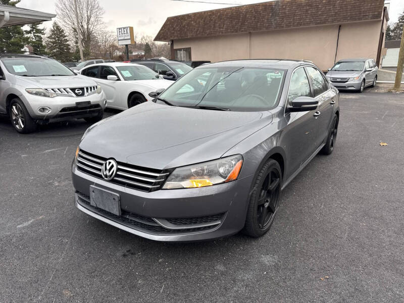 2014 Volkswagen Passat SE photo 2