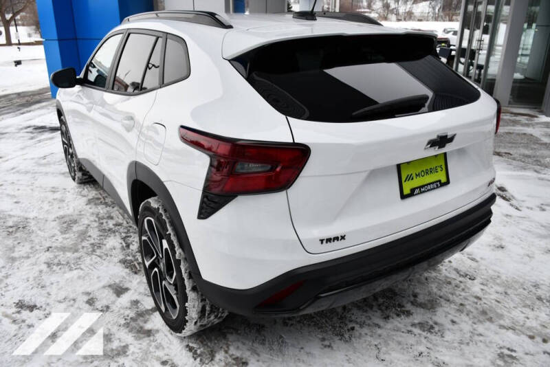 2024 Chevrolet Trax RS