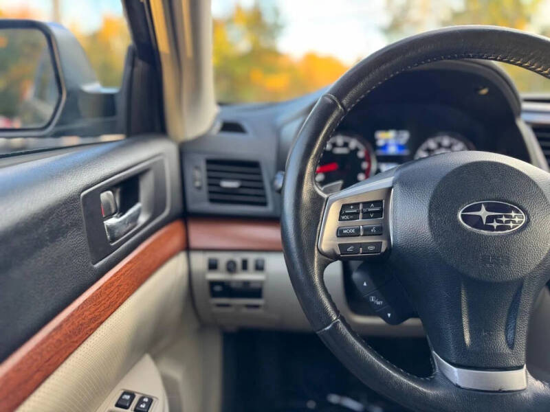 2013 Subaru Outback 2.5i Limited