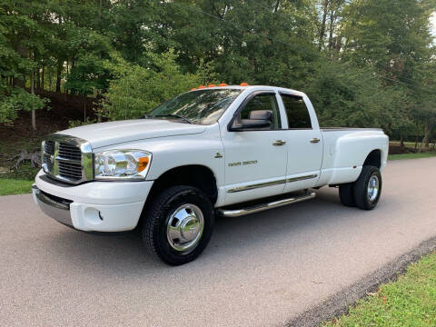 2006 Dodge Ram Pickup 3500 for sale at Gateway Car Connection in Eureka MO