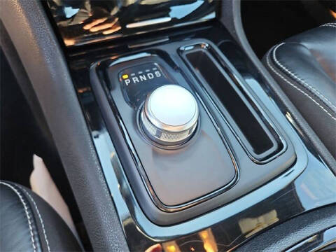 2023 Chrysler 300 S V6