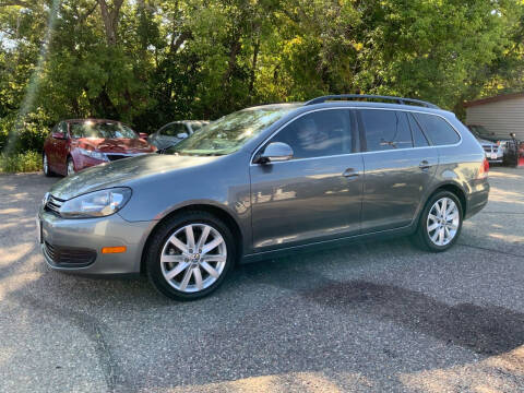 2013 Volkswagen Jetta for sale at MOTORS N MORE in Brainerd MN