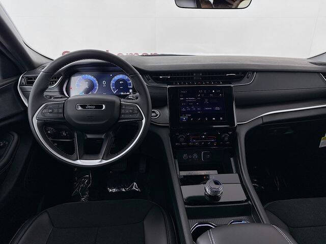 2025 Jeep Grand Cherokee L Altitude X