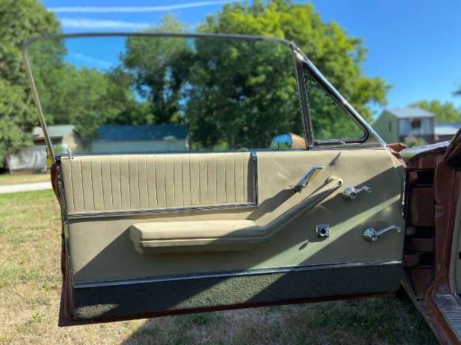 1966 Ford Thunderbird