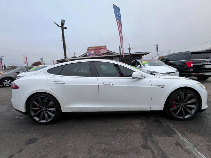 2015 Tesla Model S P85D