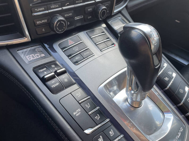 2014 Porsche Panamera 4S