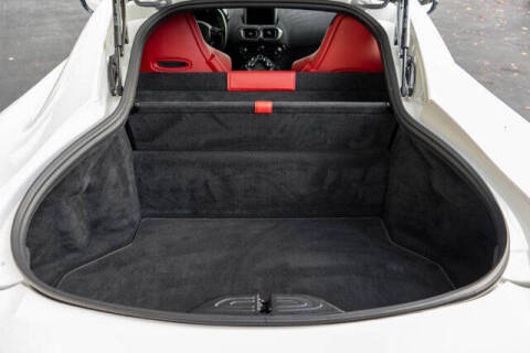 2020 Aston Martin Vantage