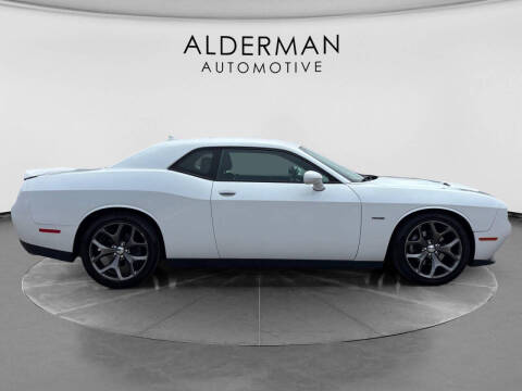 2015 Dodge Challenger R/T Plus