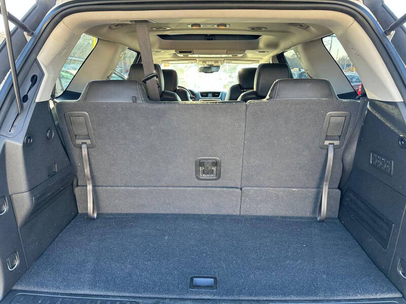 2016 GMC Acadia Denali