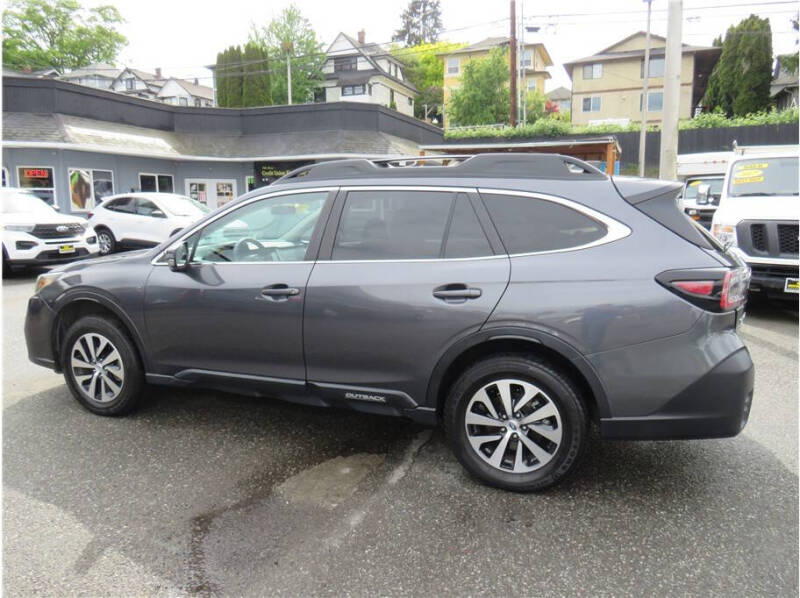 2022 Subaru Outback Premium