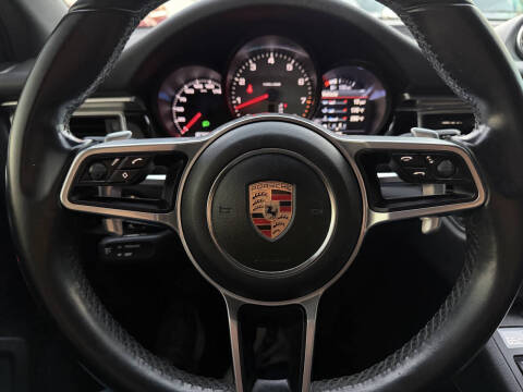 2018 Porsche Macan S