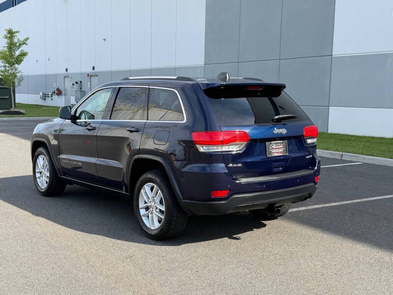 2017 Jeep Grand Cherokee Laredo