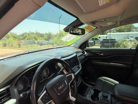 2021 GMC Acadia SLT
