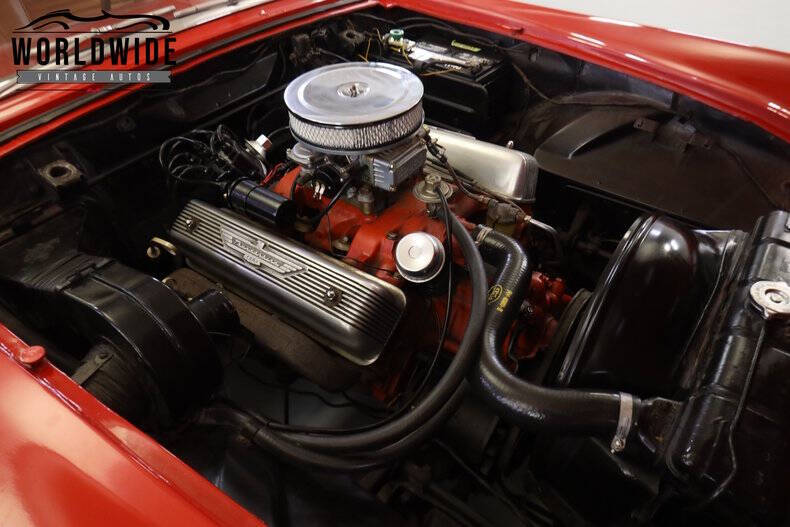 1957 Ford Thunderbird