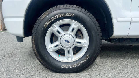 2005 Ford Explorer XLT