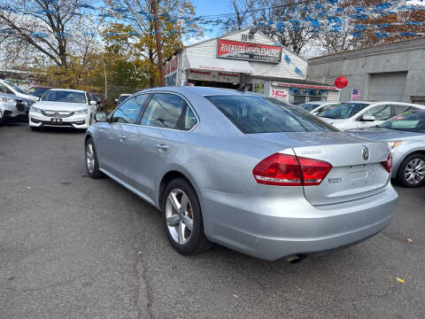 2015 Volkswagen Passat 1.8T Limited Edition