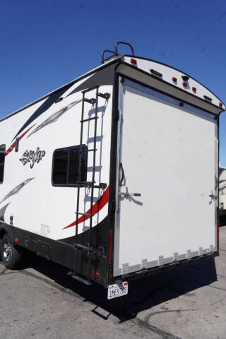 2017 Cruiser RV Stryker 3010
