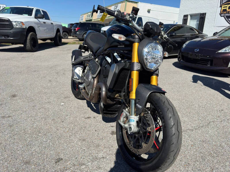 2020 Ducati Monster 1200 S (Black)