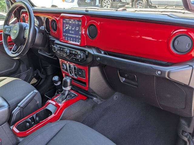 2021 Jeep Gladiator Willys