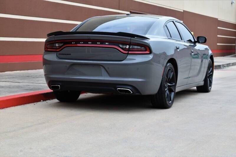 2021 Dodge Charger SXT