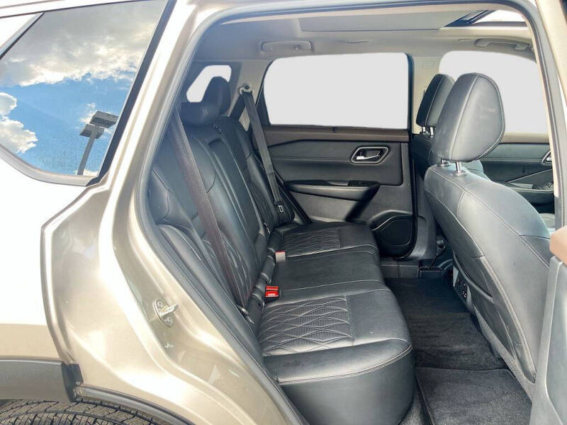 2023 Nissan Rogue Platinum