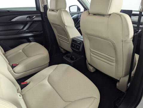 2022 Mazda CX-9 Touring Plus