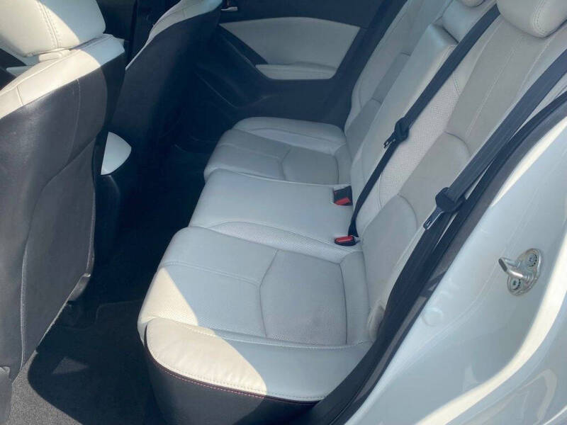 2018 Mazda MAZDA3 Grand Touring