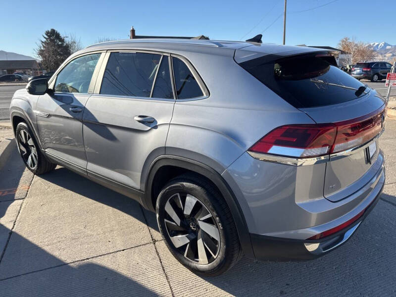 2024 Volkswagen Atlas Cross Sport SE