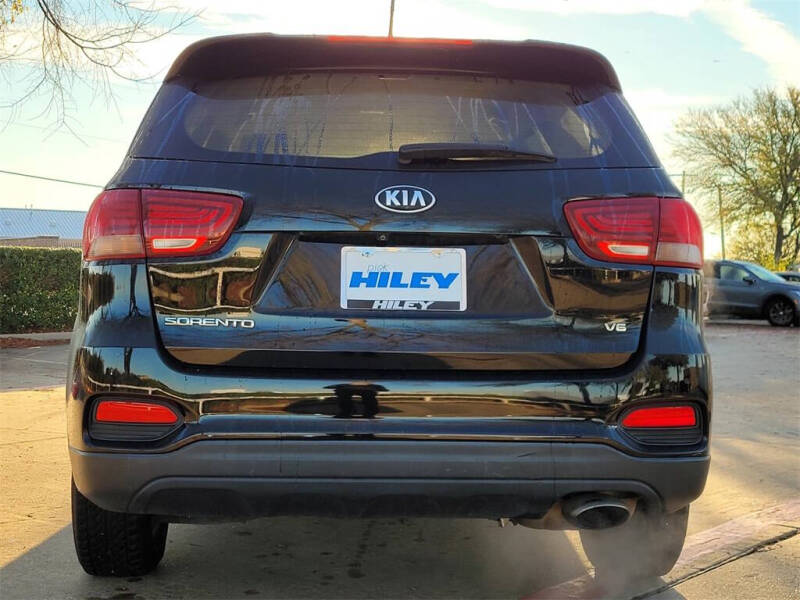 2020 Kia Sorento LX V6