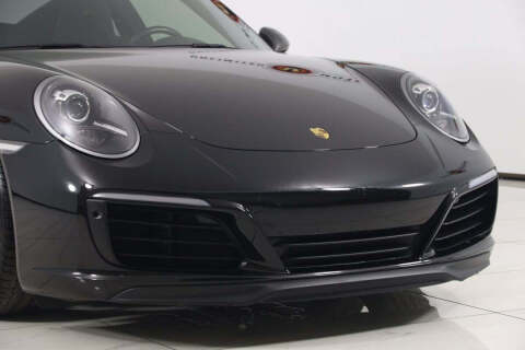 2019 Porsche 911 Carrera