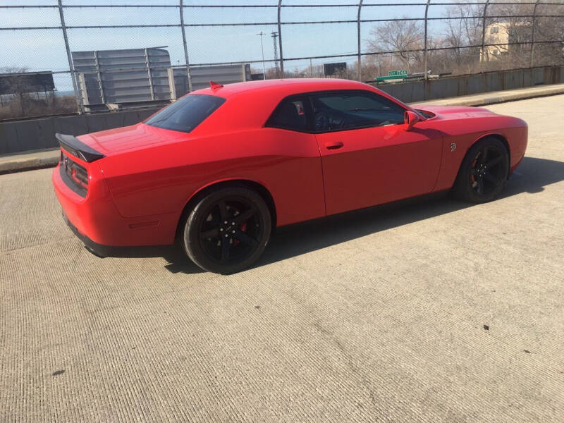 2020 Dodge Challenger SRT photo 23