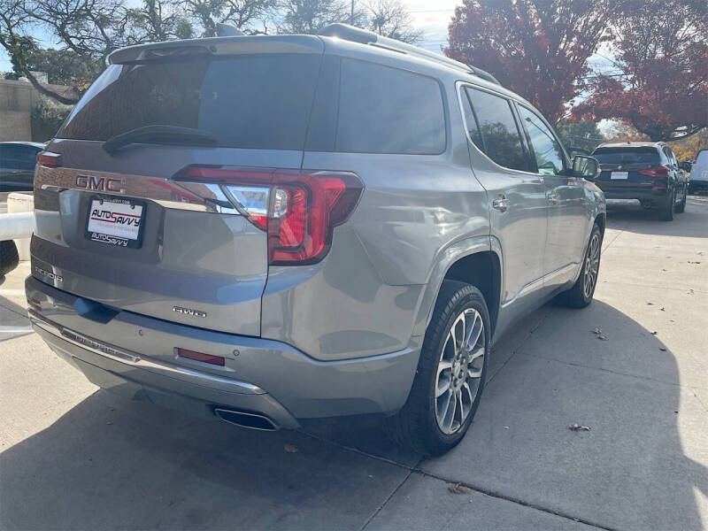 2023 GMC Acadia Denali