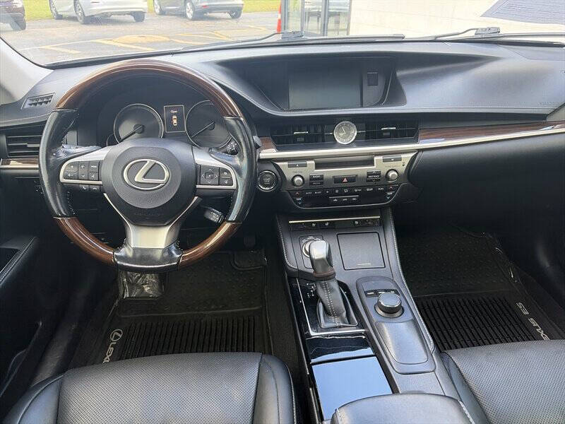 2016 Lexus ES 350