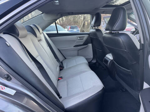 2017 Toyota Camry LE