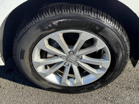 2017 Audi Q5 2.0T quattro Premium