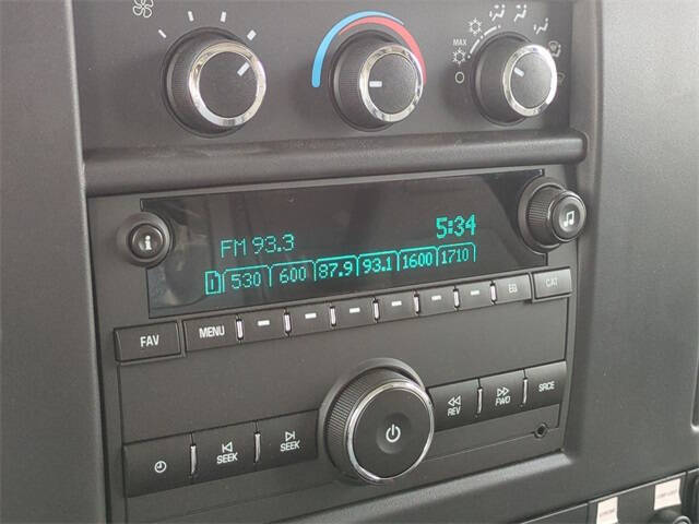 2025 Chevrolet Express 3500