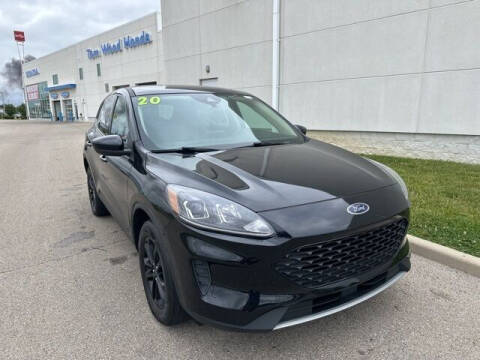 2020 Ford Escape Hybrid for sale at Tom Wood Honda in Anderson IN