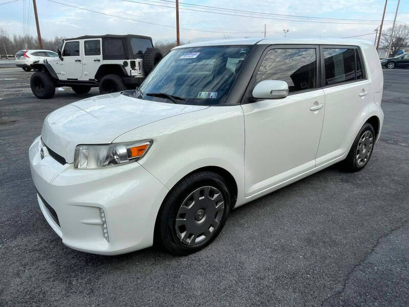 2014 Scion xB Base's photo