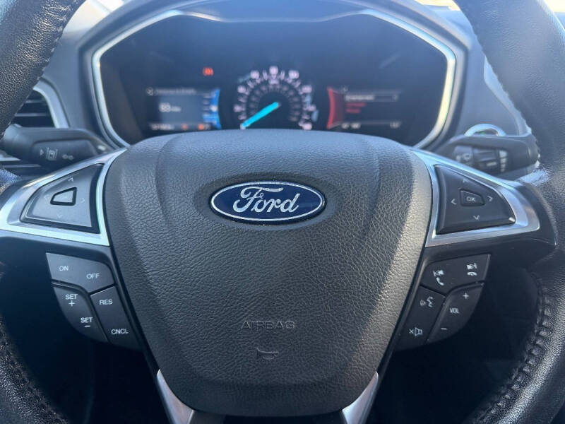 2020 Ford Fusion SEL