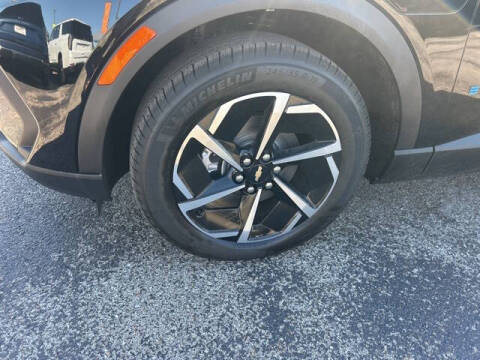 2026 Chevrolet Equinox EV LT 2