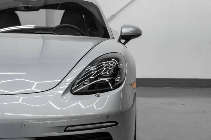 2021 Porsche 718 Cayman S