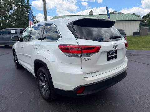 2017 Toyota Highlander LE
