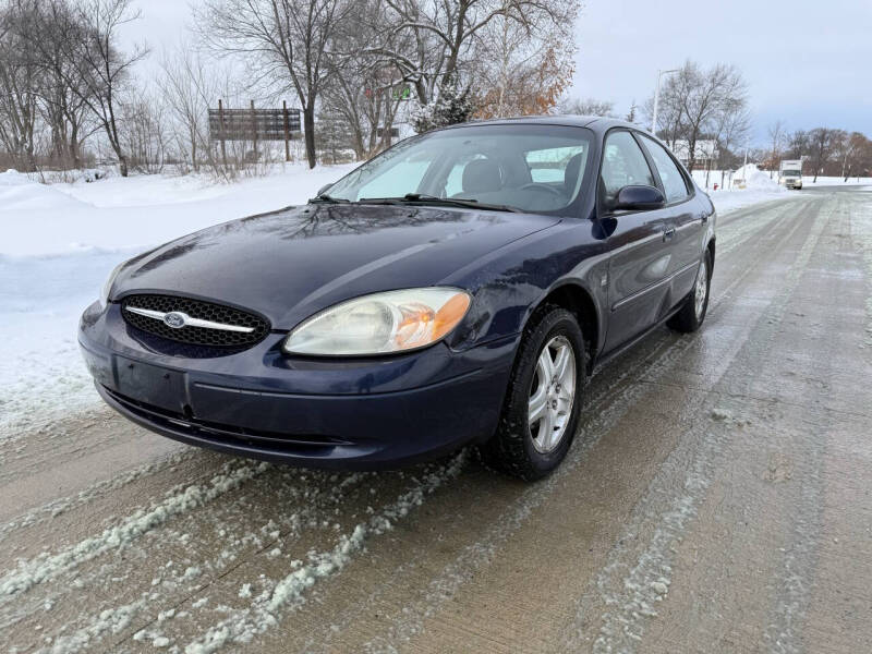 2001 Ford Taurus SEL's photo