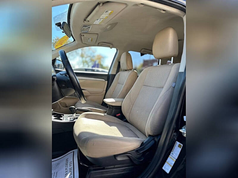 2017 Mitsubishi Outlander