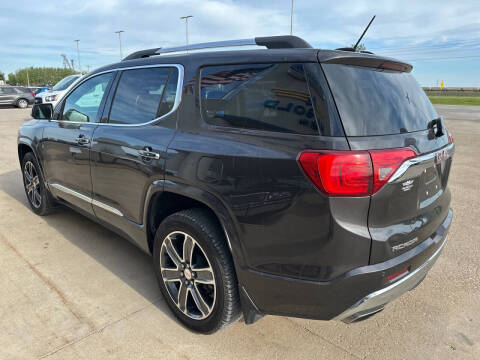 2019 GMC Acadia Denali