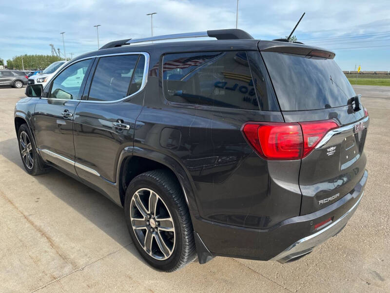 2019 GMC Acadia Denali