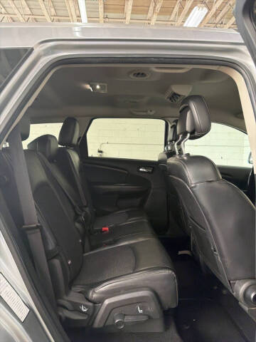 2019 Dodge Journey Crossroad