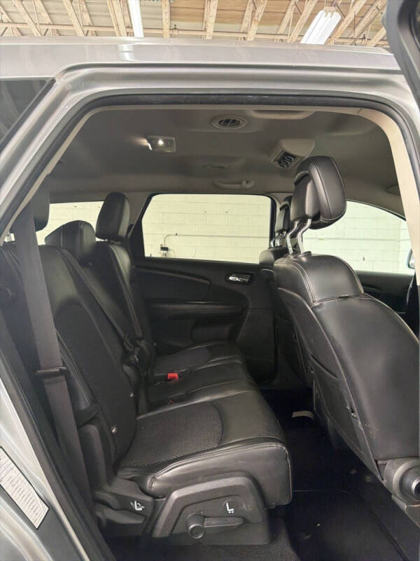 2019 Dodge Journey Crossroad